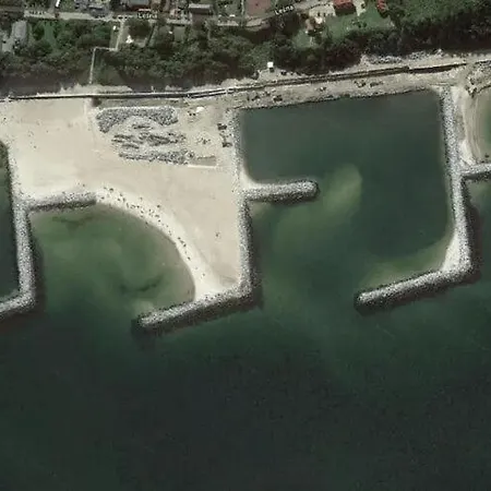 Hotel Leisure Complex With A Swimming Pool Jezierzany