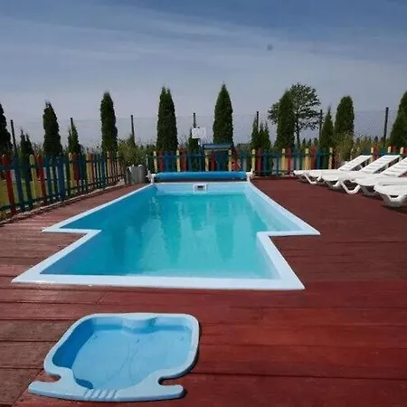 Leisure Complex With A Swimming Pool Hotel 3*